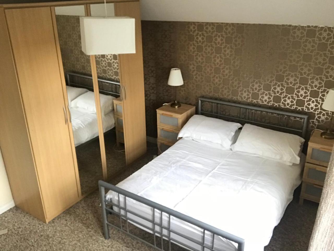 Causeway Holiday Homes Коулрейн Екстериор снимка